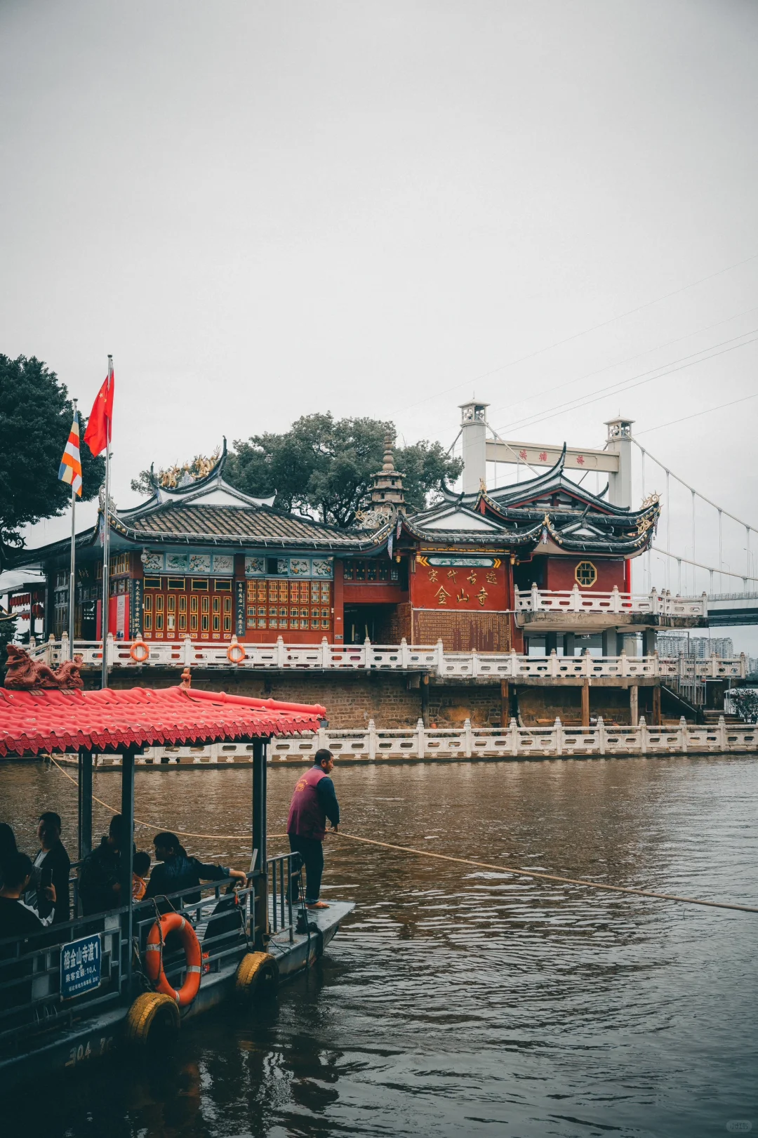 福州市区，公交🚌直达的千年”海上莲花寺”🪷