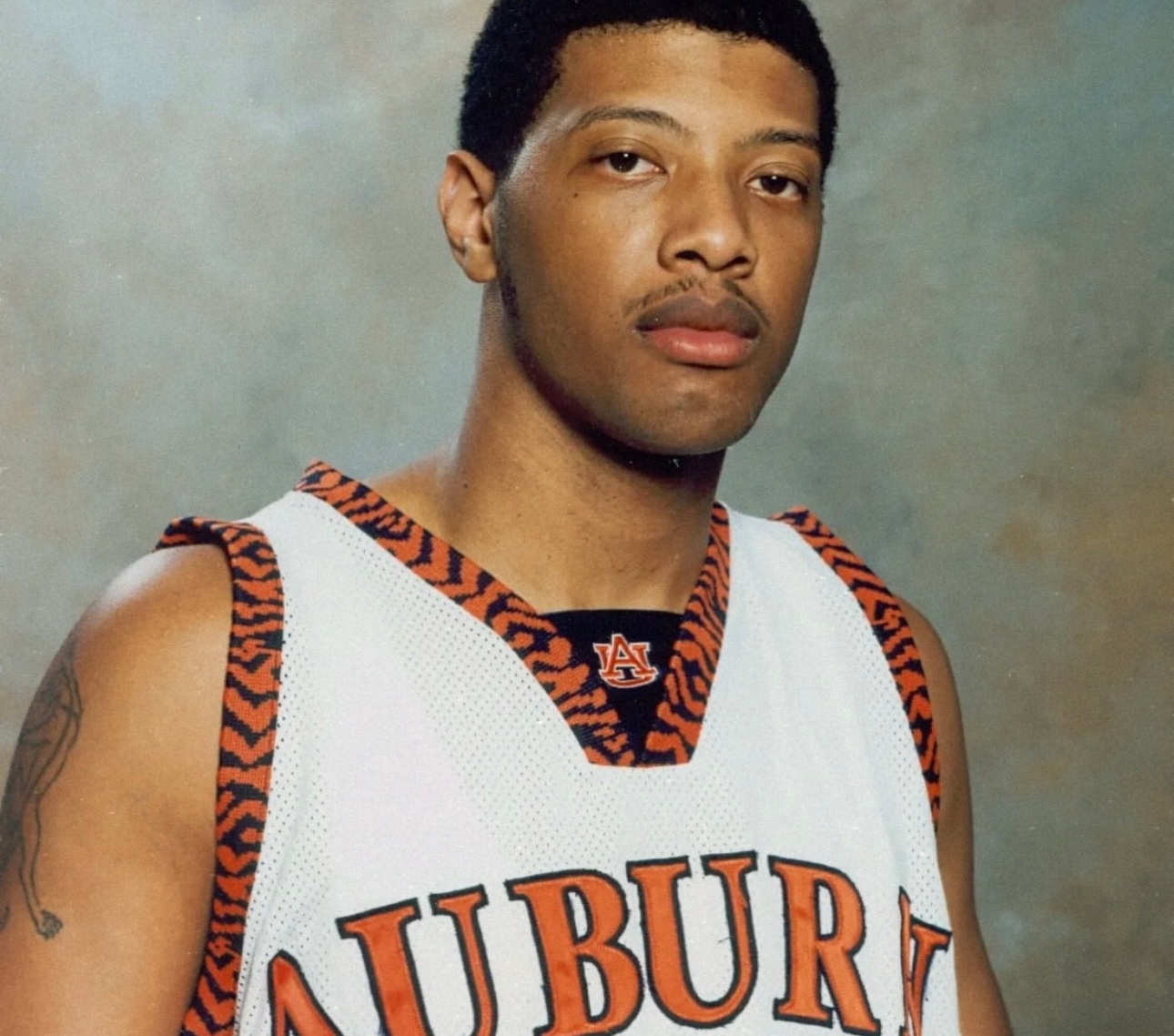 篮天下 哪支大学篮球队拥有最好的复古球衣？Images via backthen