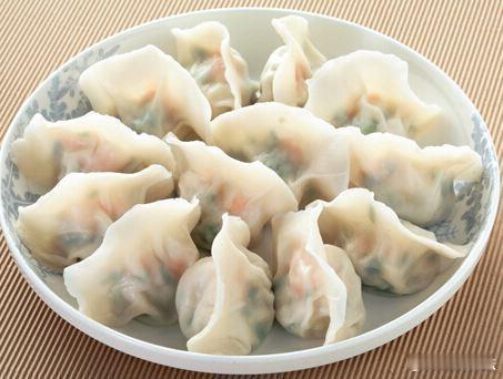 今天冬至！大家都吃饺子了吗？分享一下，什么馅的？谁包的？ 