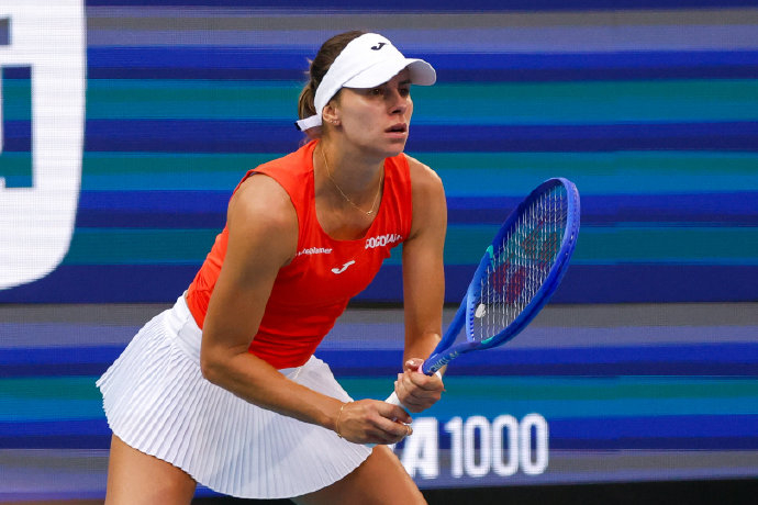 斯瓦泰克迈阿密首战出局 迈阿密站第二轮，里内特战胜斯瓦泰克，终结了斯瓦泰克连续7