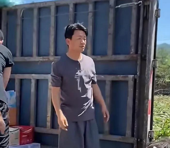 王宝强的行动力，太强了！

8月5日，正当大家都在关注河北水灾时，一向低调的王宝