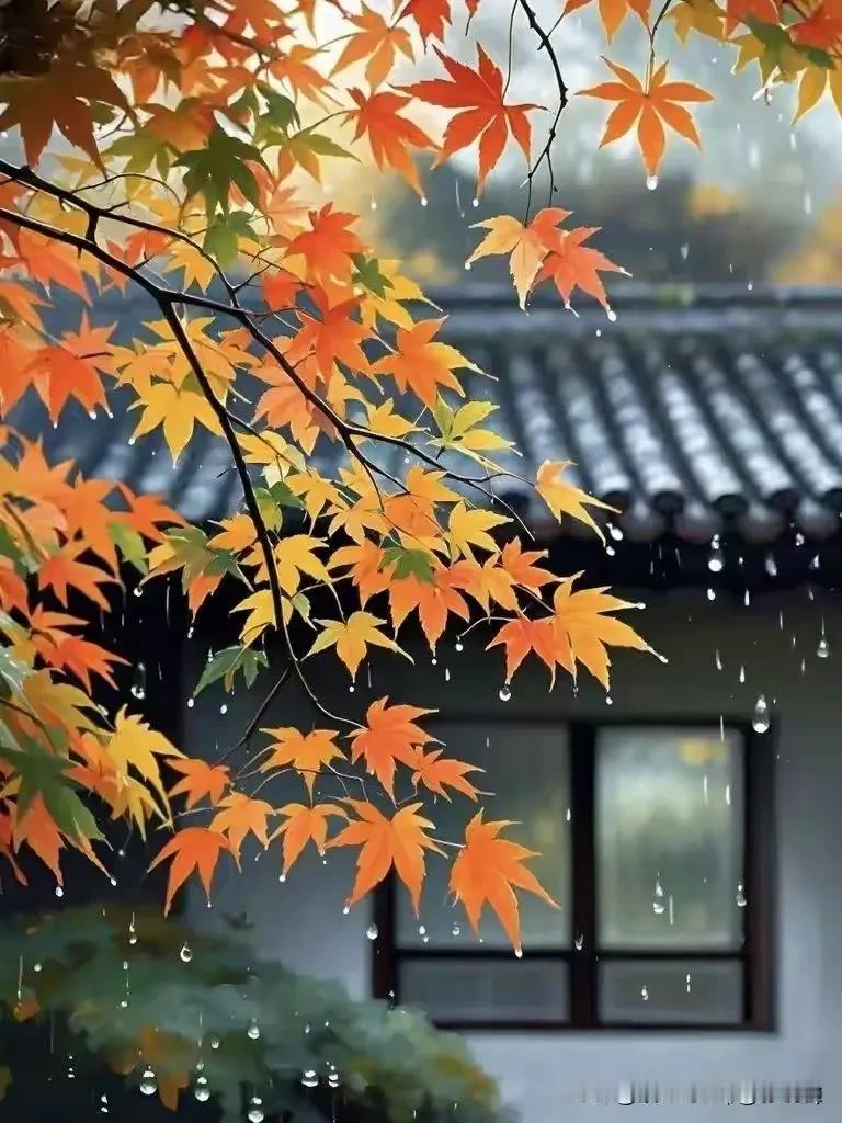 上联：春风有意撩芳草；请对下联！秋雨无情催叶落。