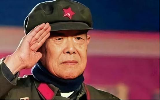 “首长救救俺爹吧！”1997年，女人将一枚勋章递给了47集团军军长，没想到这枚勋