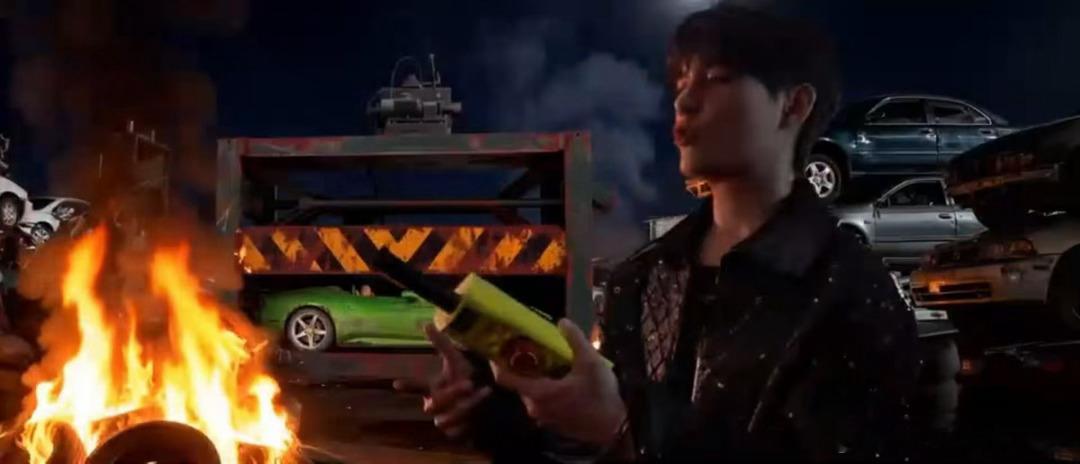 姚琛钱锟合作曲 梦幻联动真的爱了！风格新潮又亮眼，作品完成度超高，妥妥的宠粉福利