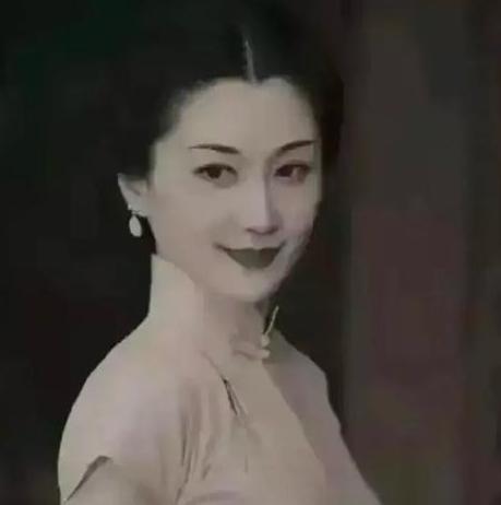 1948年，国民党团长楼将亮的夫人陈愉，在武汉一家医院内被6人轮奸。虽然说这是军