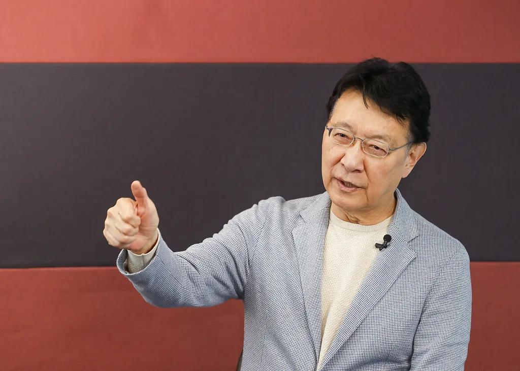 “大陆好像是故意放佩洛西进入台湾的！”很久之后，台湾知名评论员赵少康表示，他终于