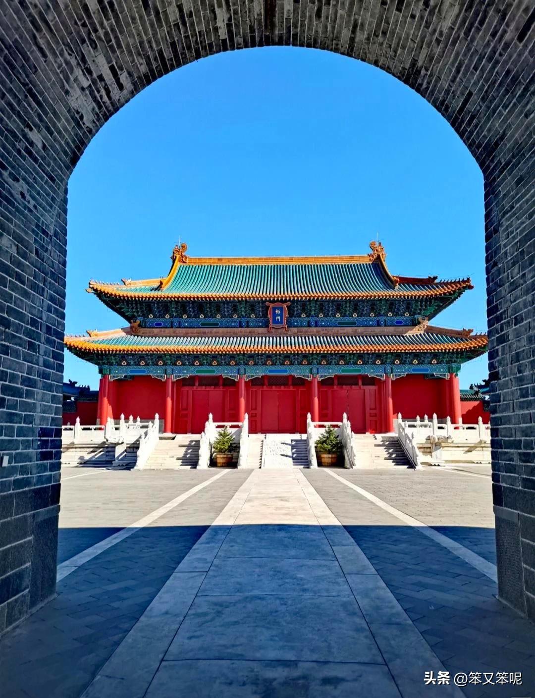 提问:
大同古城代王府值得重建吗？
回答好问题:
大同古城代王府，堪称古城保护与