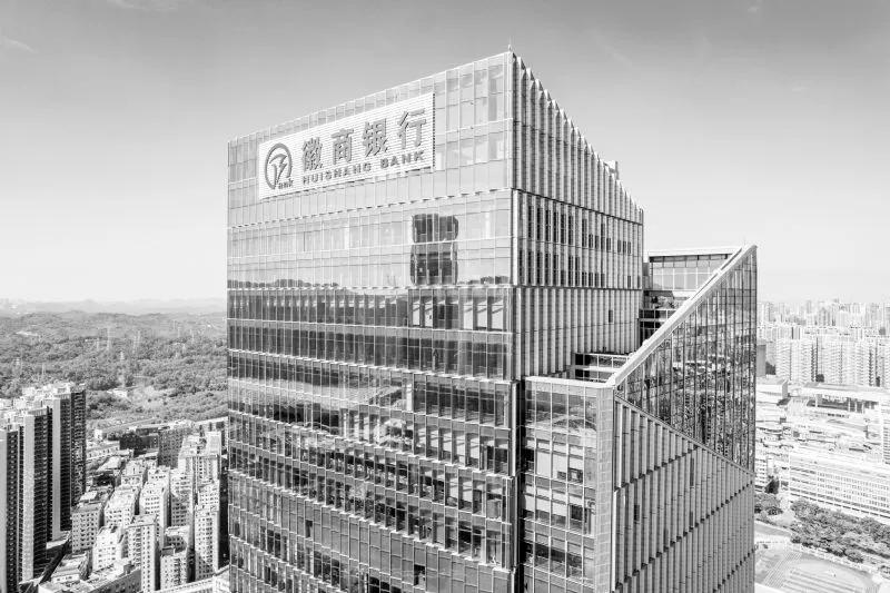中静系5000字分红提案再遭否决。6月30日徽商银行股东大会上，中静系临时提交的