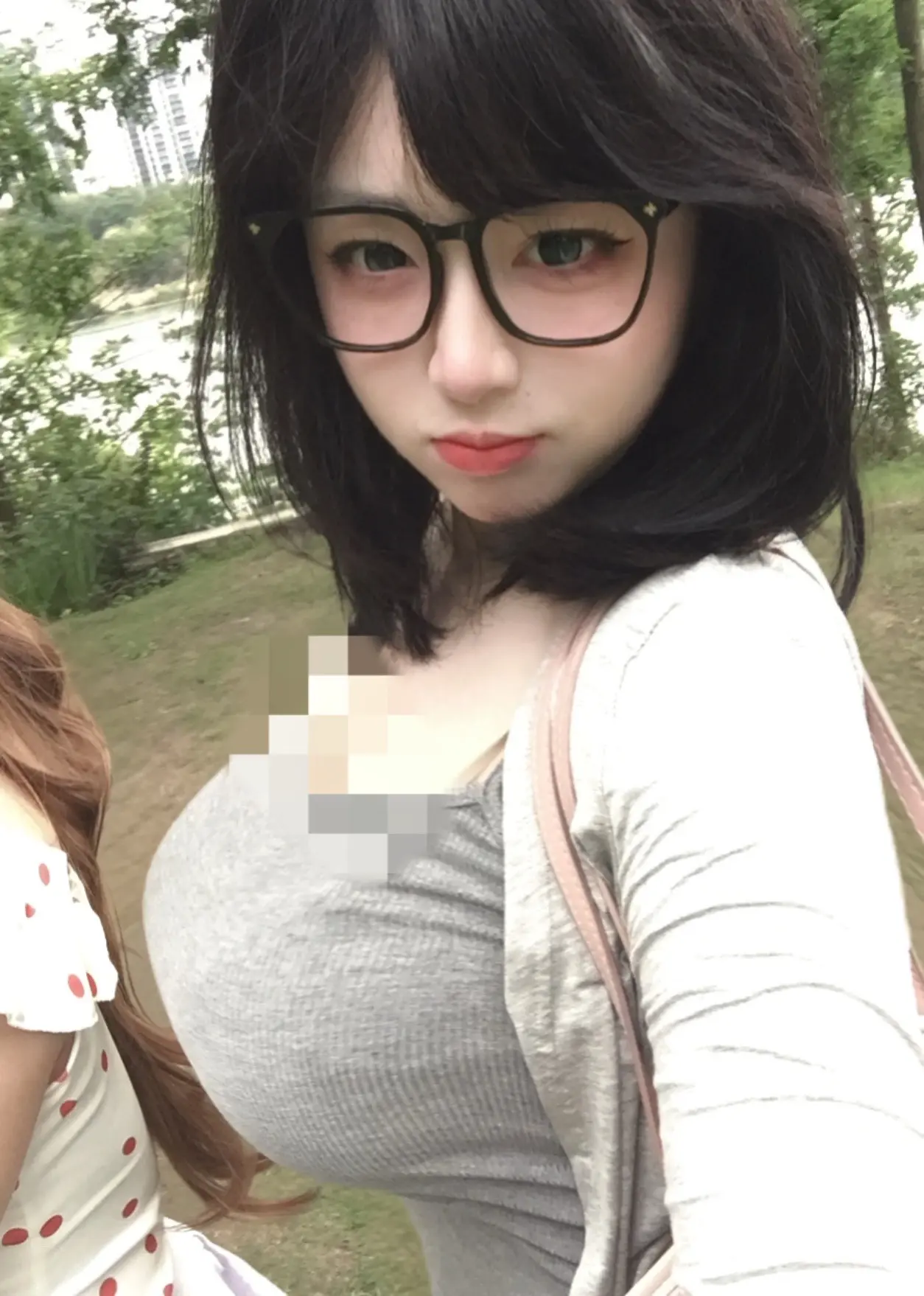 就只对我很依赖