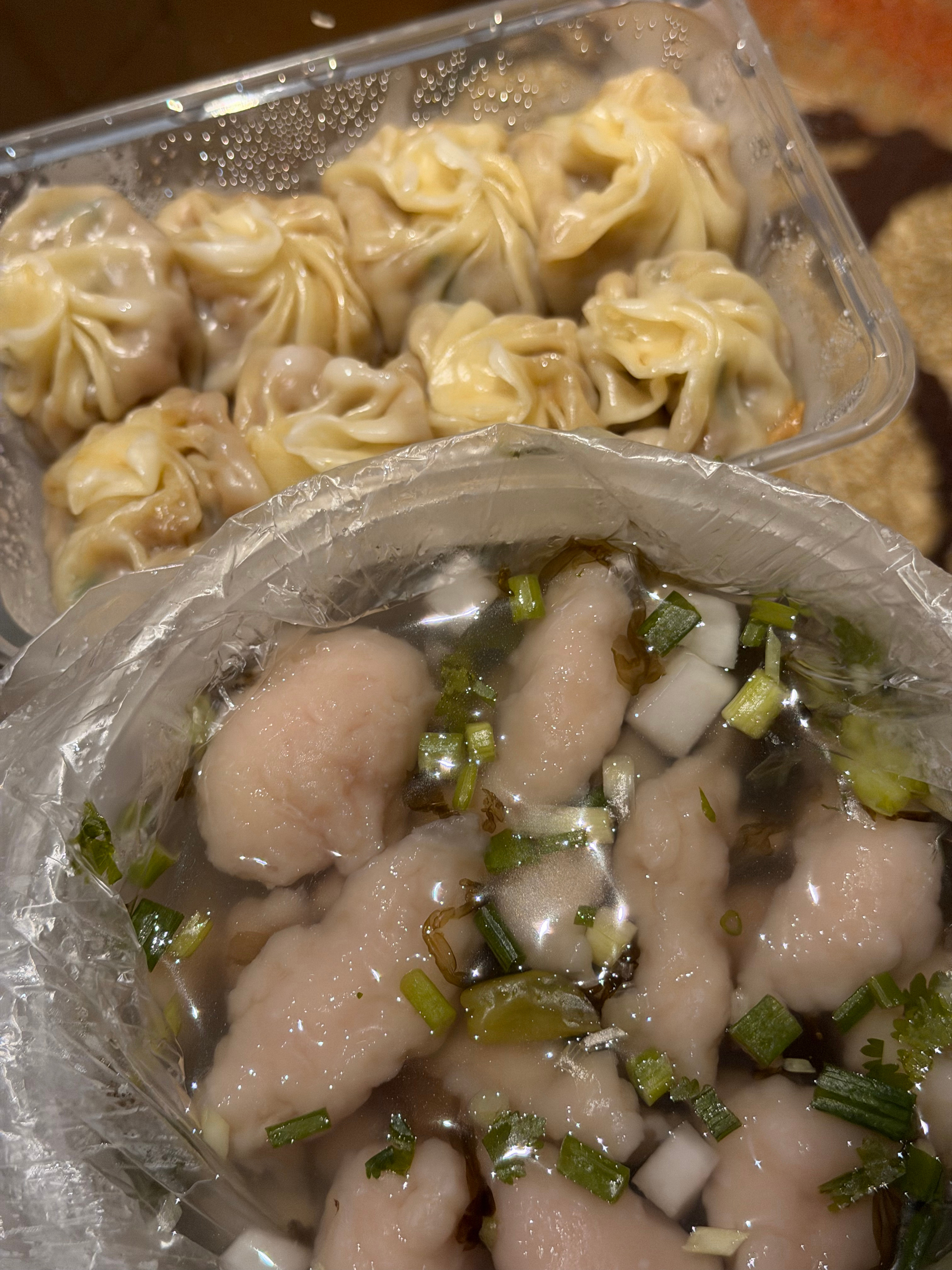 还是没忍住，点了宵夜我来尝尝福建的福鼎肉片！！ 