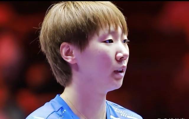 如果孙颖莎退赛太多，对王曼昱最不利。
乒乓球圈里最近闹得沸沸扬扬的事，就是孙颖莎