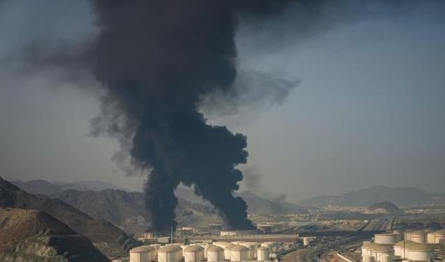 特朗普威胁：如果北约不帮助美国解决霍尔木兹海峡封锁，等待北约的将是“糟糕的未来”