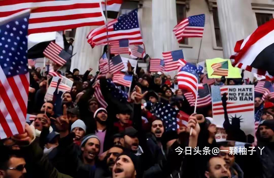 最近中东局势一紧张，美国、英国、以色列、意大利、澳大利亚等多个国家都同步出现了大