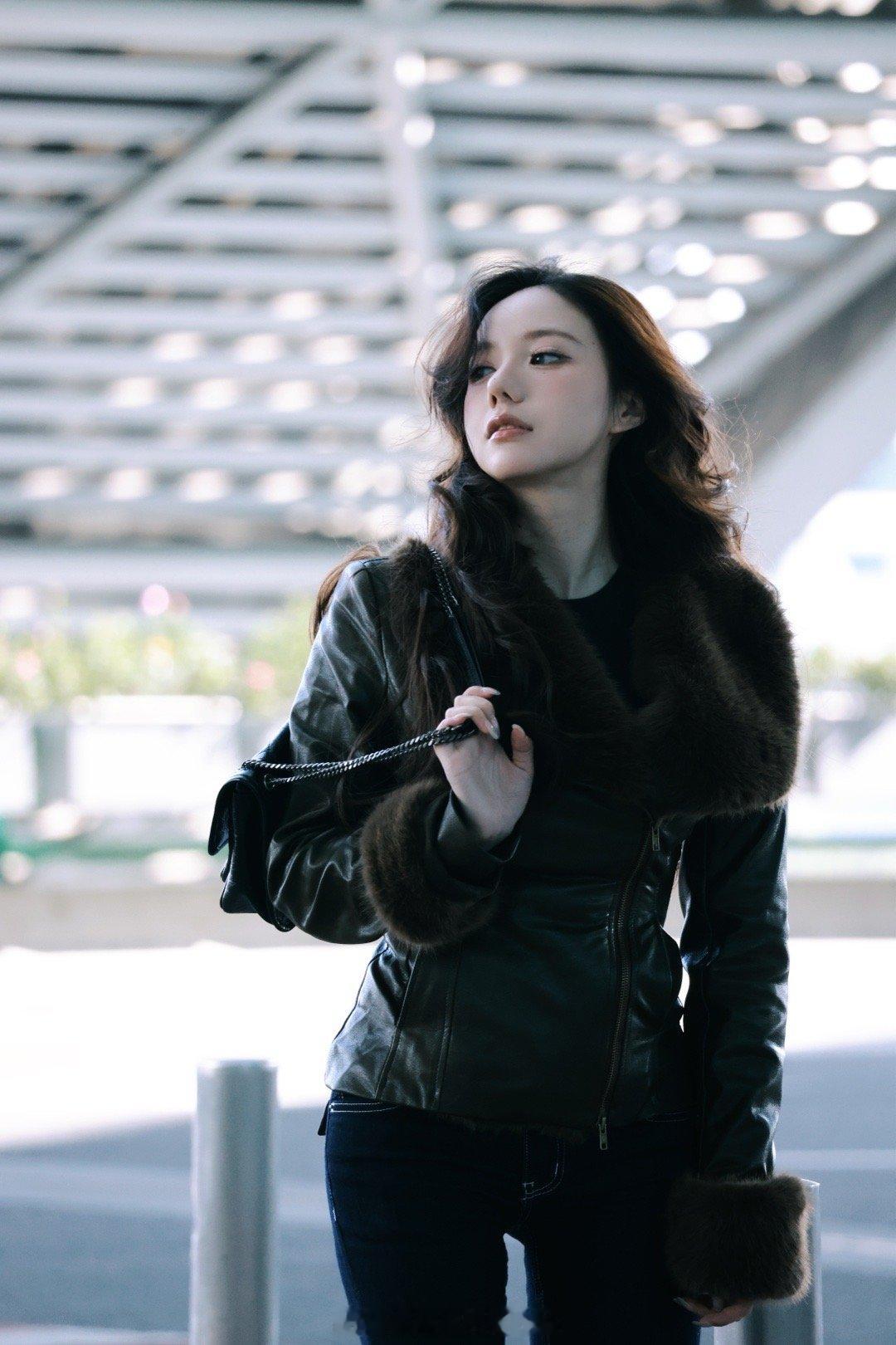 我脾气真的很差吗？？？我只是看不惯就骂惹到了就两巴掌 这个没问题吧！你要惹我我为