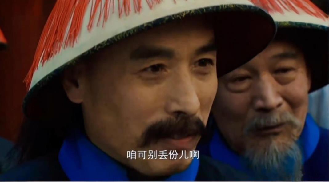 某大V怎么能说“本来不想去看”呢？😆某几个从春节嚷嚷到现在的，还纷纷转发？你们