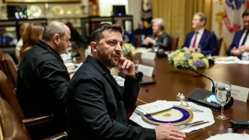 特朗普公开批评泽连斯基：“他根本就没有阅读美国的和平计划，这让我感到很失望”。此