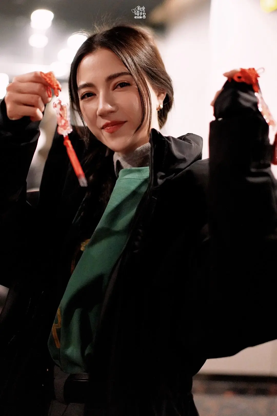 娜扎。