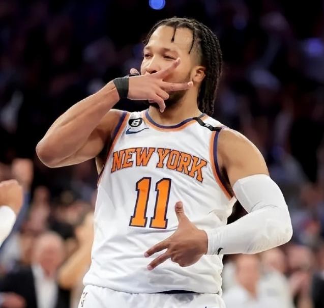 NBA总决赛第二场，尼克斯在不被看好的情况下，再次拿下了胜利，上一场尼克斯最后阶