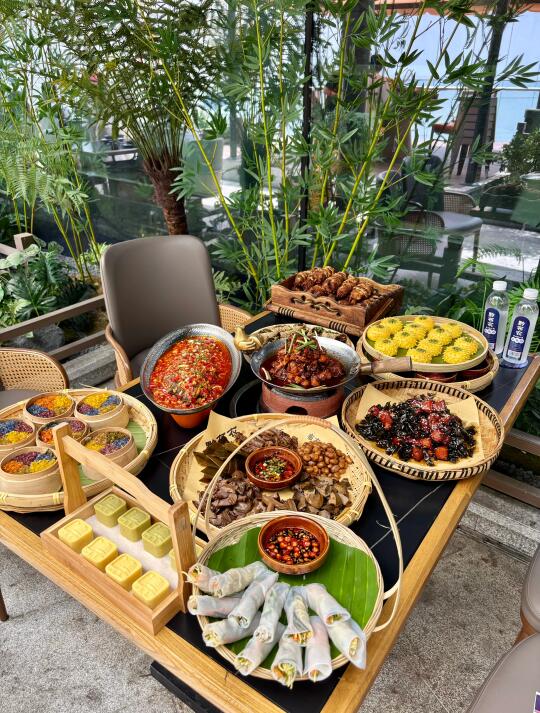 观白宫双子塔👀品地道16年辣子鸡