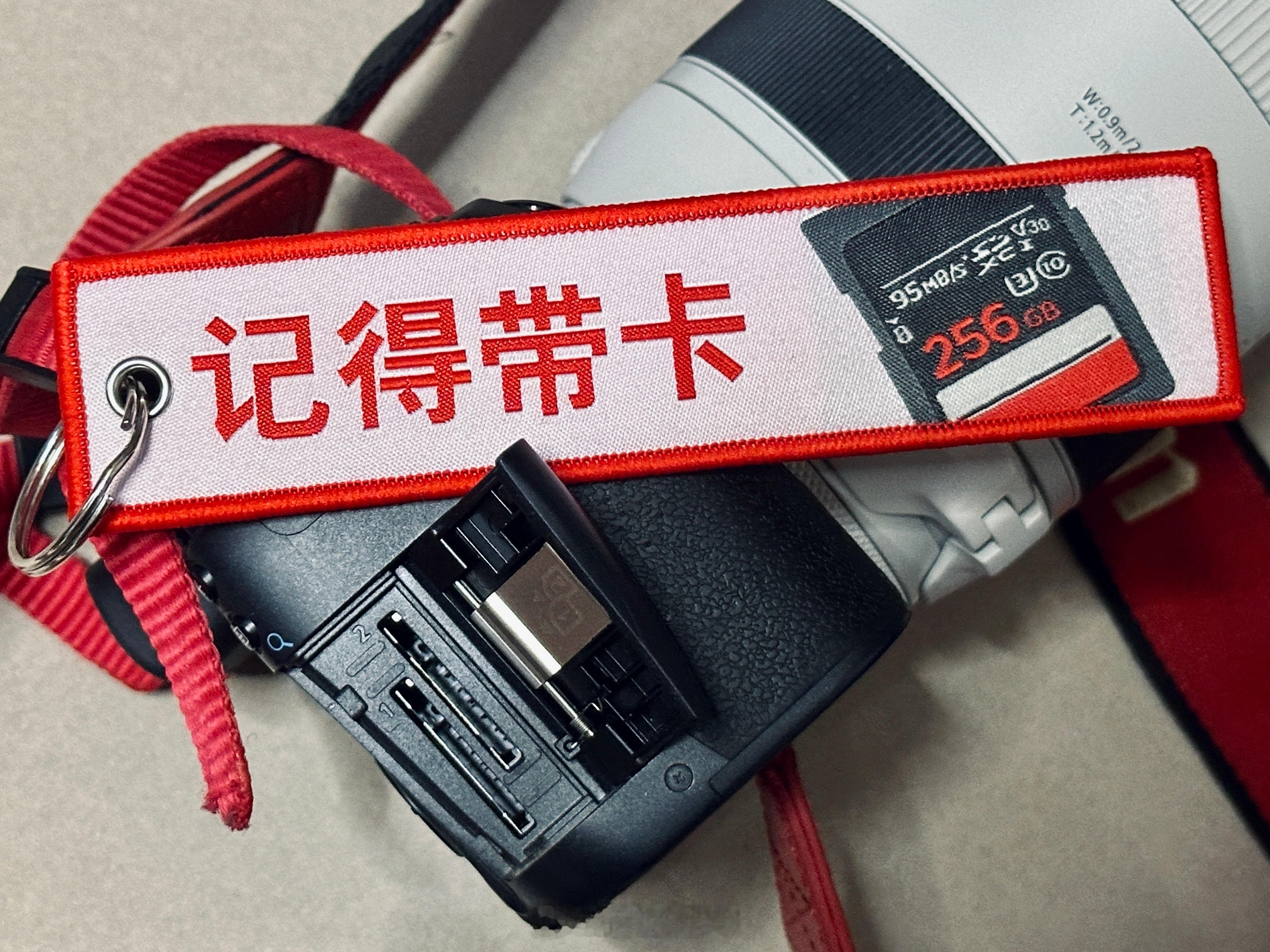 照片不是自己生成的吗？ ​​​