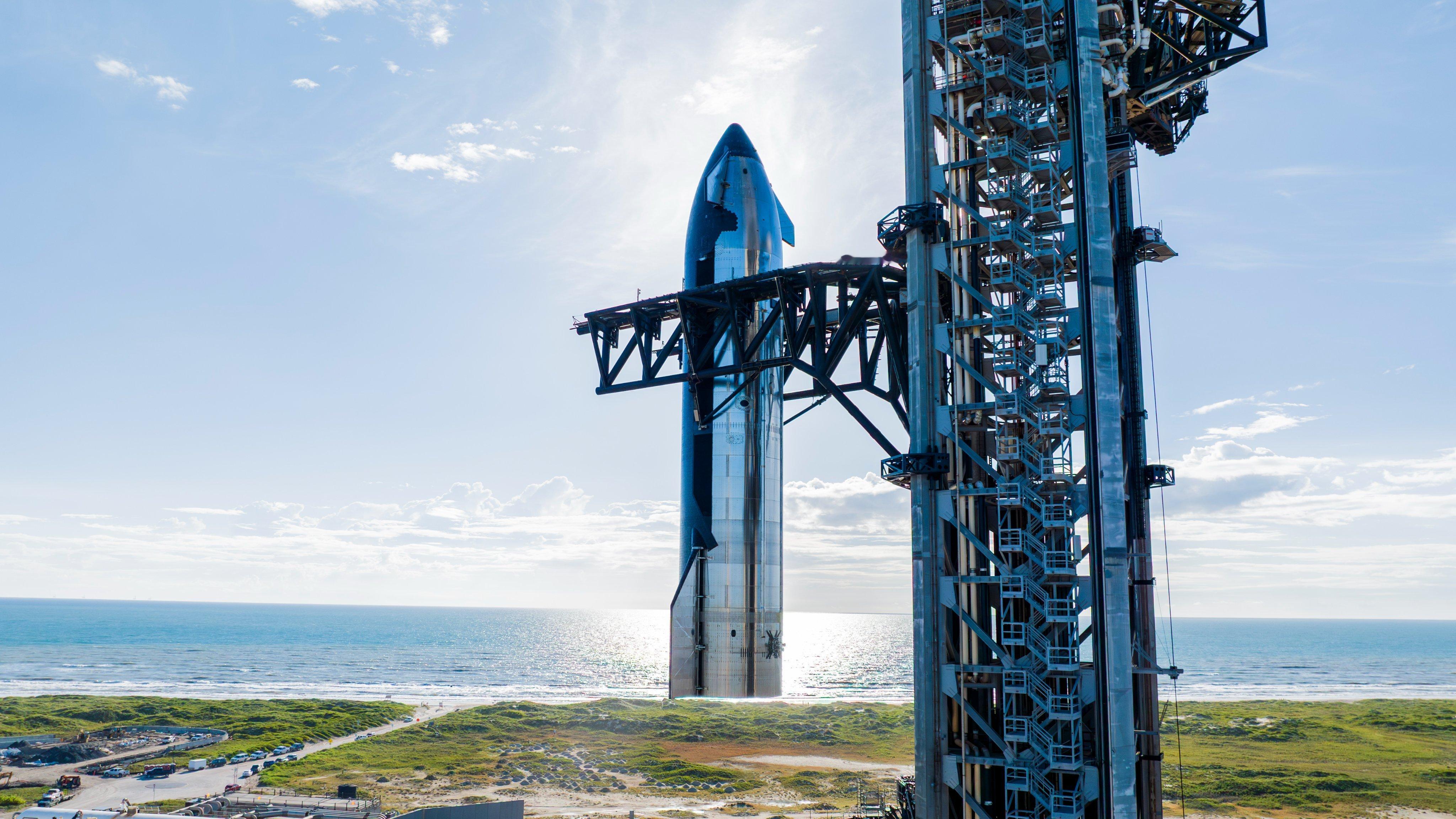 SpaceX已经开始星舰11飞的静态点火测试了～ ​​​