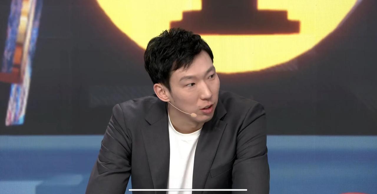 养家糊口！周琦又出来兼职挣钱了！

周琦在前几年没少挨球迷骂，他因为和新疆男篮闹