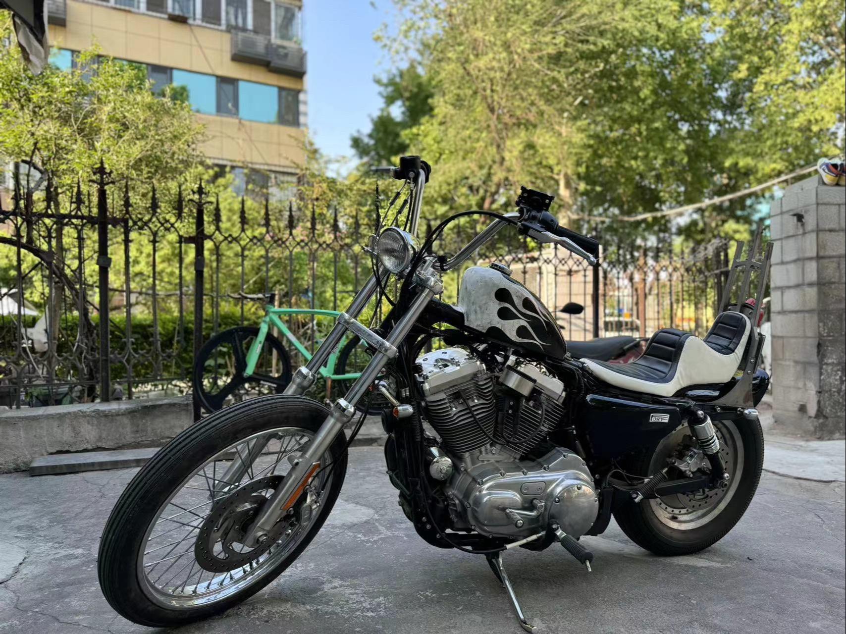 客定做就火焰油箱上车。机车改装