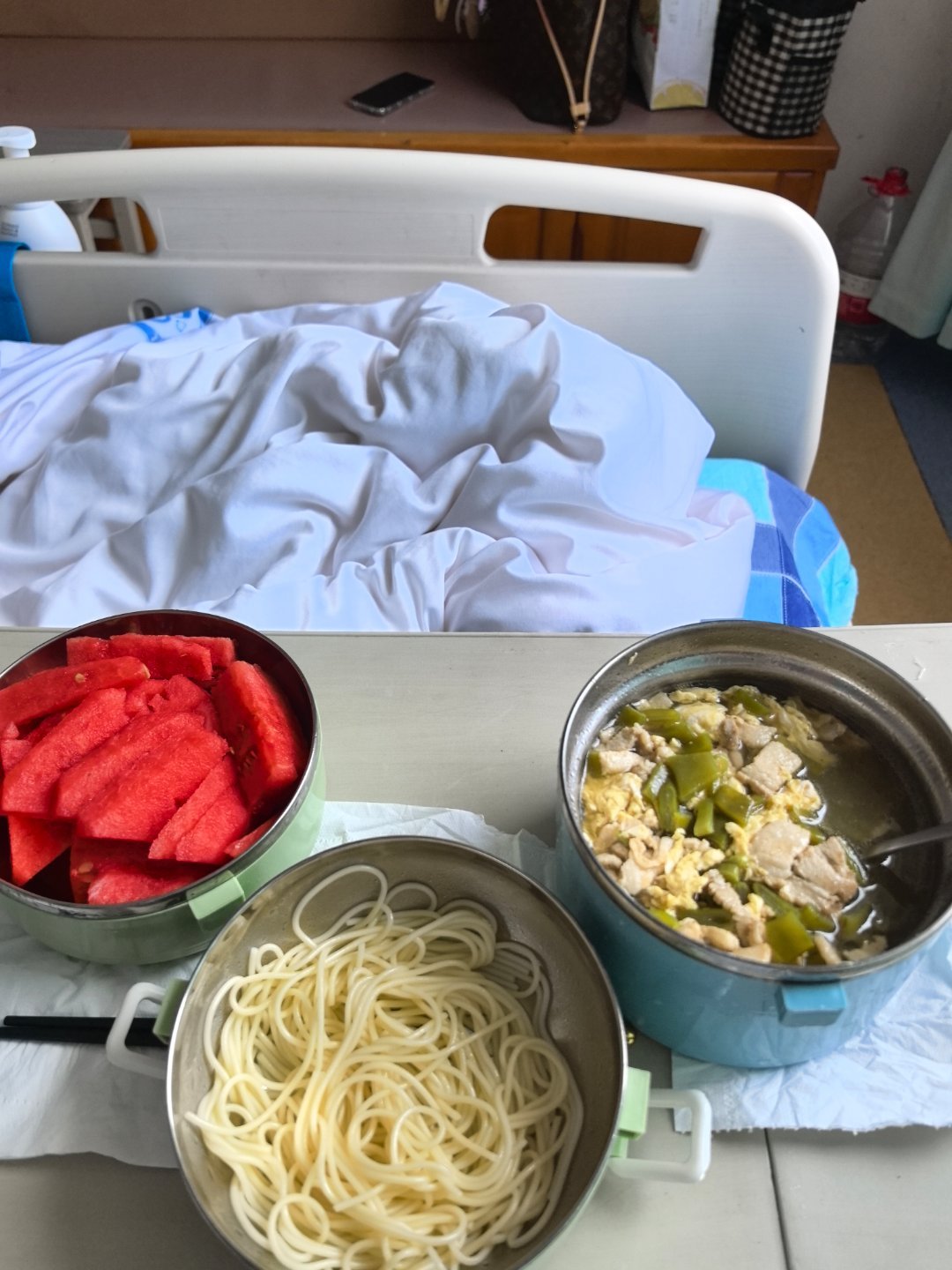 绝对不熬夜了捏 蒽 