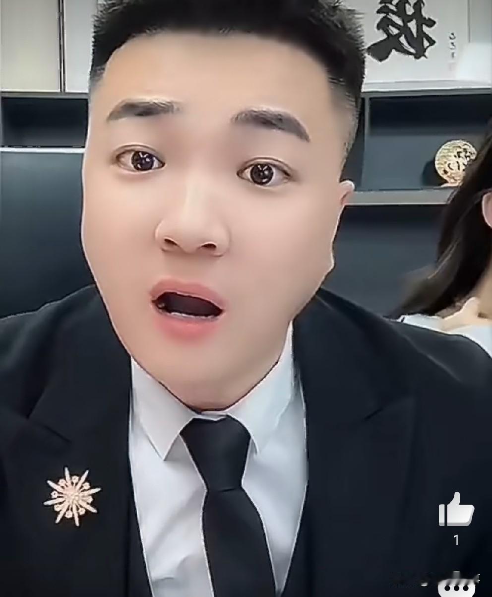 驴家阿宇否认二驴即将回归，也否认建小号！

           八卦曝二驴建小