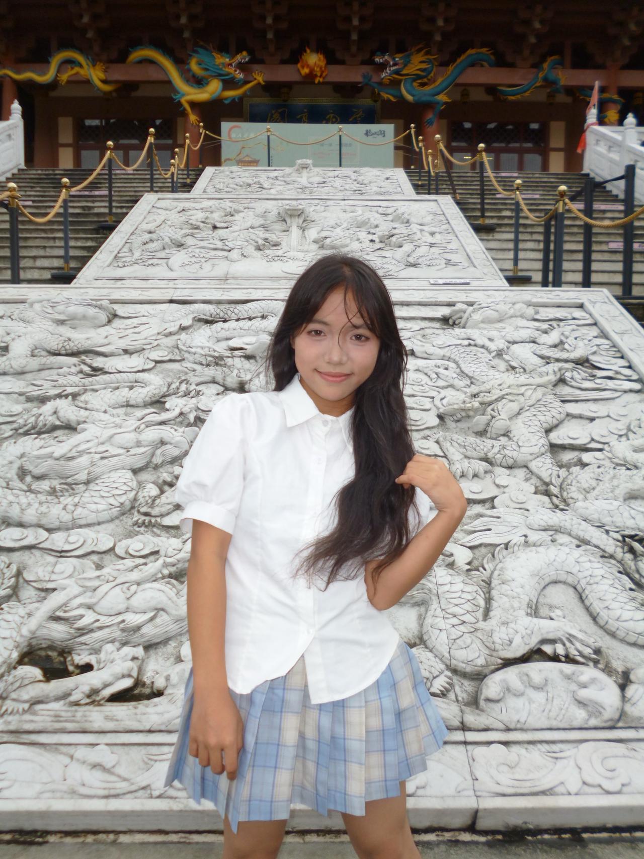 古镇打卡照学生妹 寺庙拍照打卡 jk拍照姿势 日系