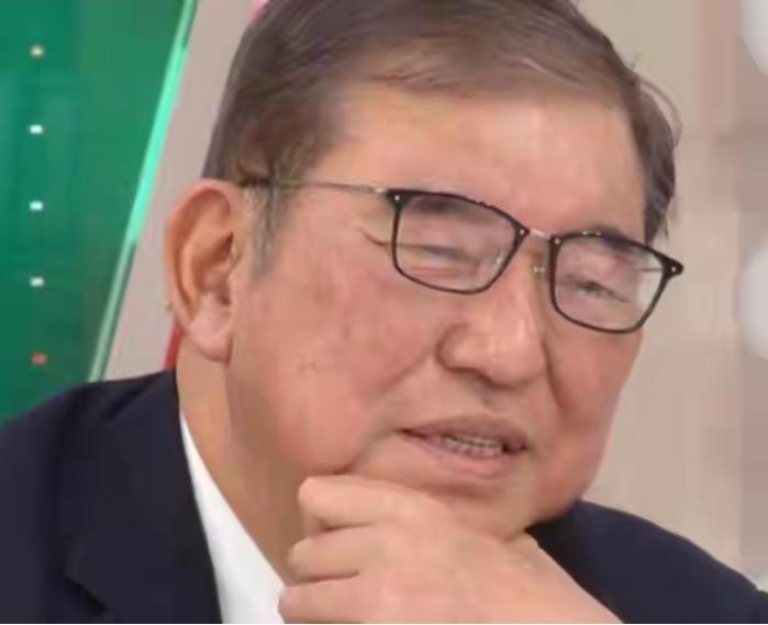 石破茂这次痛批高市早苗：外交不是让你过嘴瘾的！这女人为讨好支持率，竟敢在台海问题