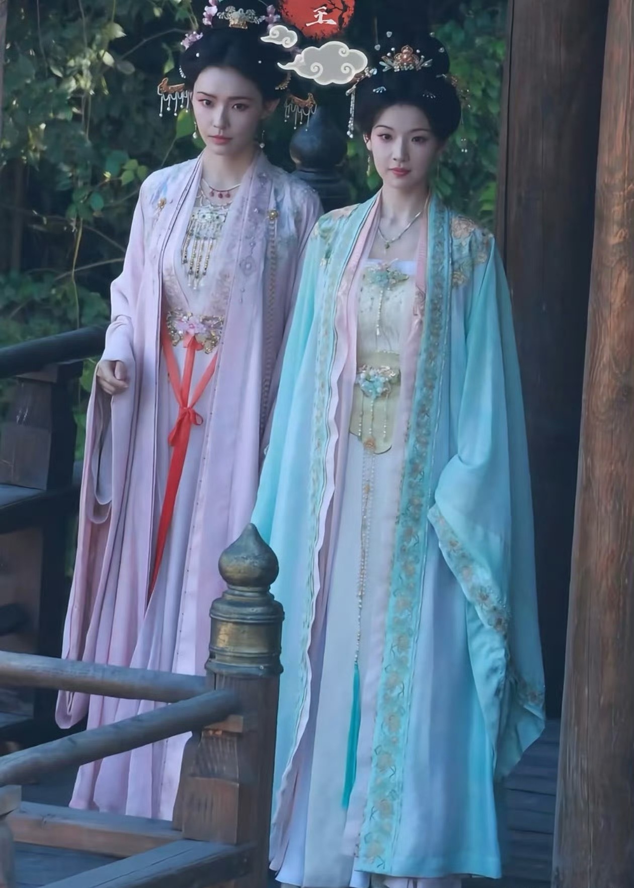 感觉这部剧女主会被配角反压啊🤔，🐧干嘛找这么多漂亮🌸🌸 ​​​