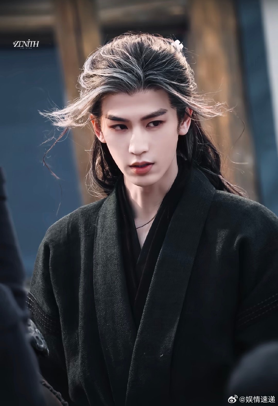 官媒点名认可张凌赫逐玉文化力量太骄傲了！逐玉被官媒认可，东方美学打动两岸观众。 