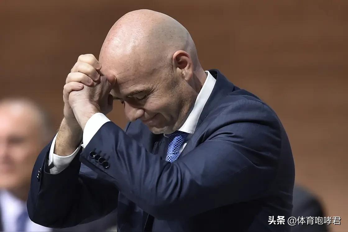 国际足联踢到铁板了！
宣布撤销美国队前锋巴洛贡禁赛处罚后，比利时足协表示将与国际