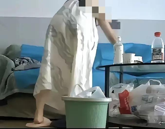 纠结医生该不该被原谅，
本身就是个伪命题！
医生的价值从不是“完美圣人”，而是能