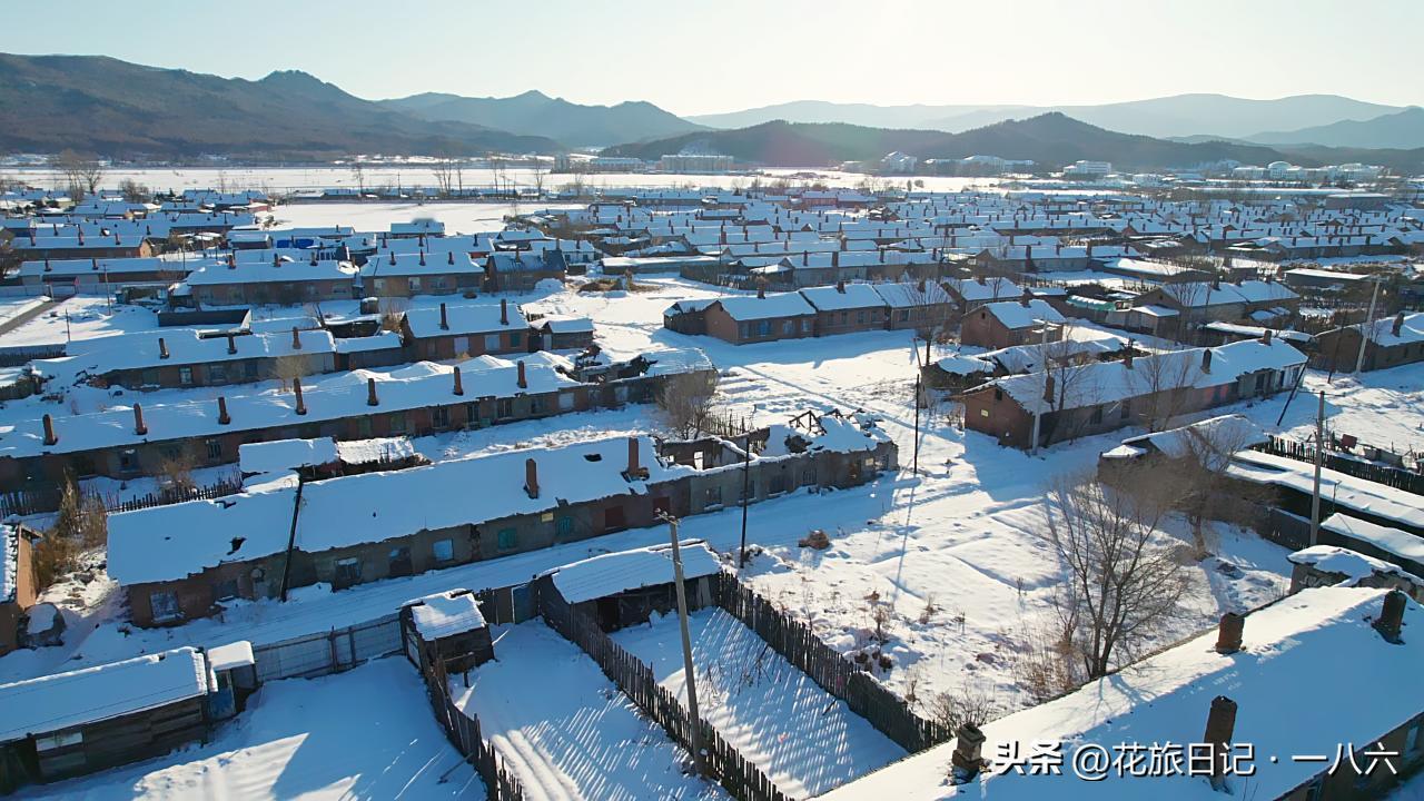 东北朋友聊的迁坟旧事，我听着还挺有意思
 
昨晚跟老发小喝小酒，我俩都是奔六的人