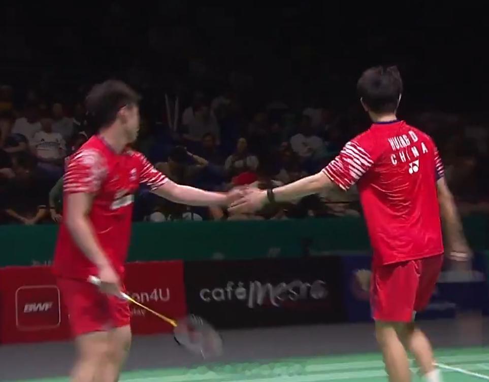 男双 1/16赛姜珉赫 / 奇东柱 23-21 5-11 黄荻 / 任翔宇202