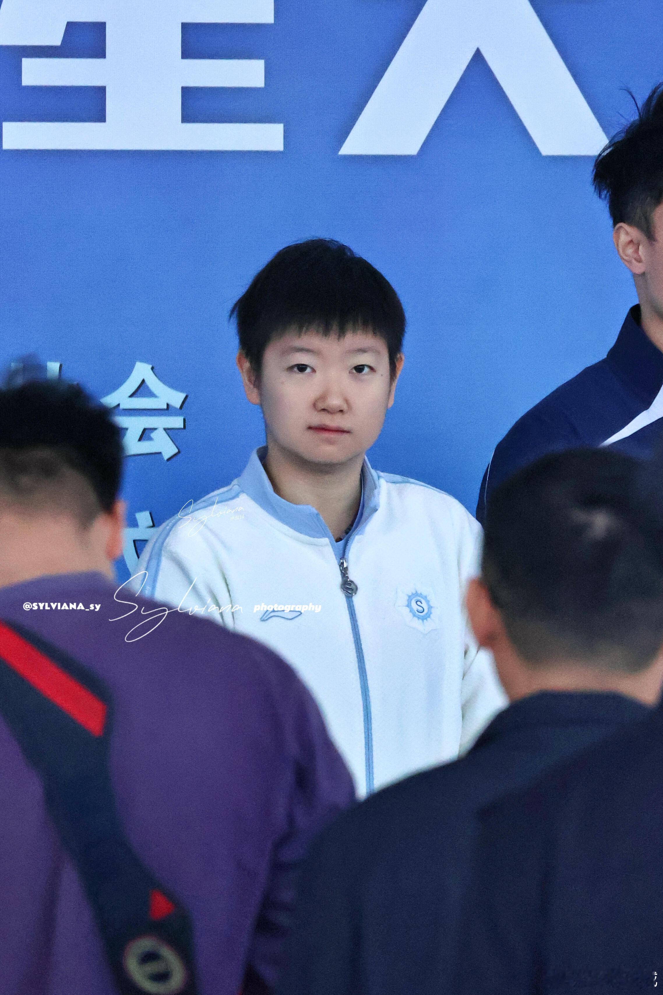 catch you😉cr：水印 