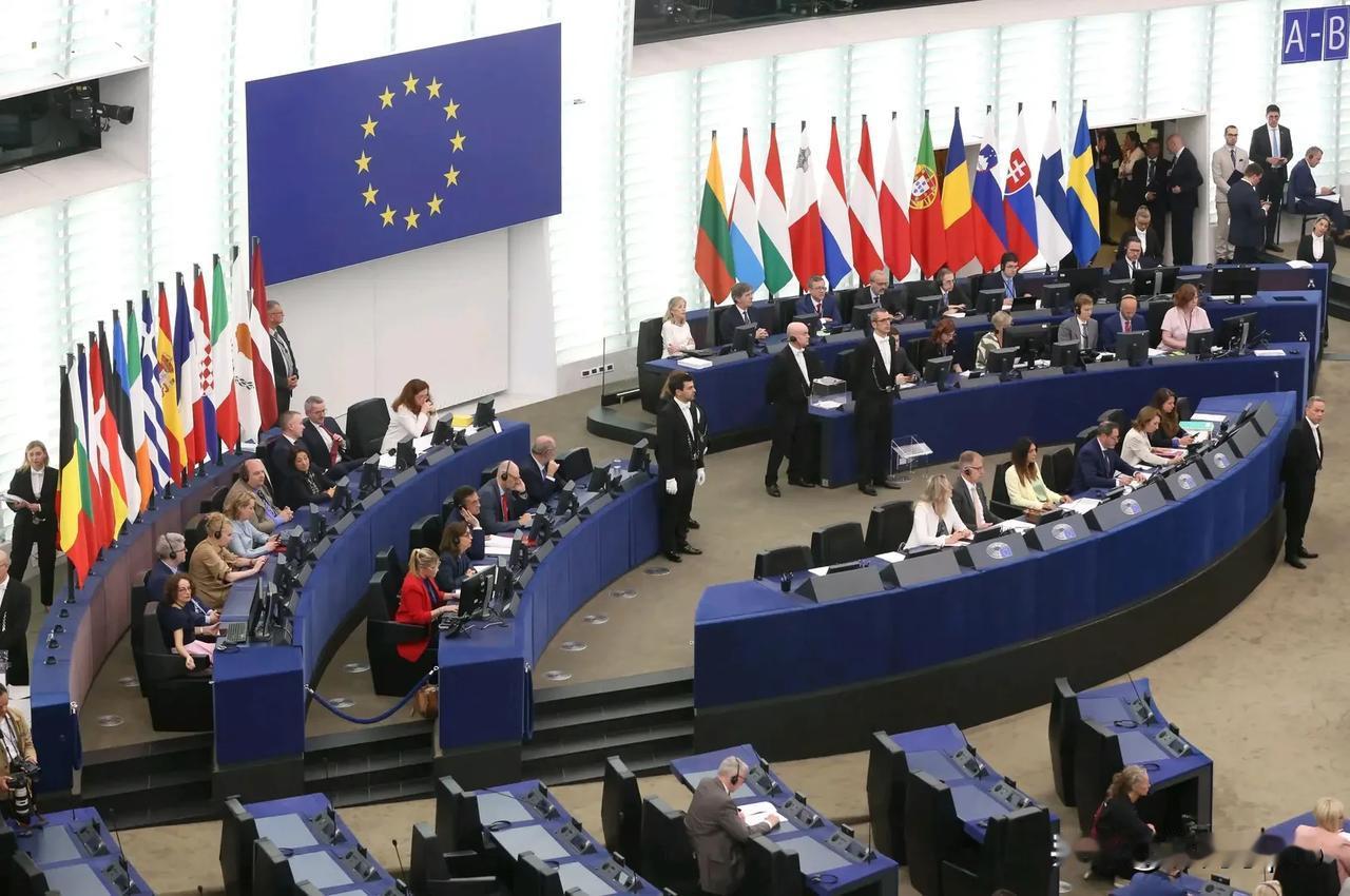 昨天欧洲议会传出的消息，算是给跨大西洋贸易关系泼了一盆冷水——国际贸易委员会主席