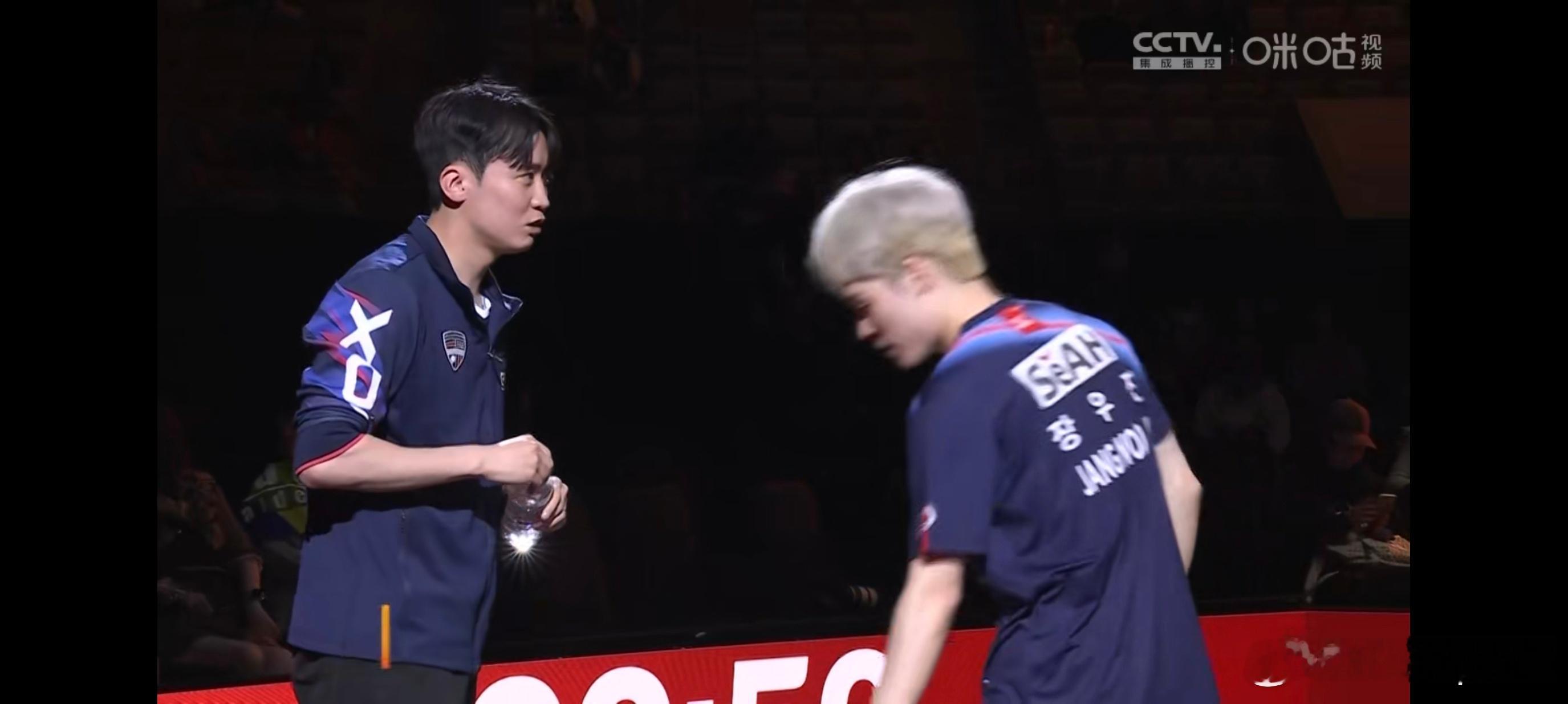 张禹珍vs雨果  刚度完蜜月就上岗的郑荣植欧巴👀 