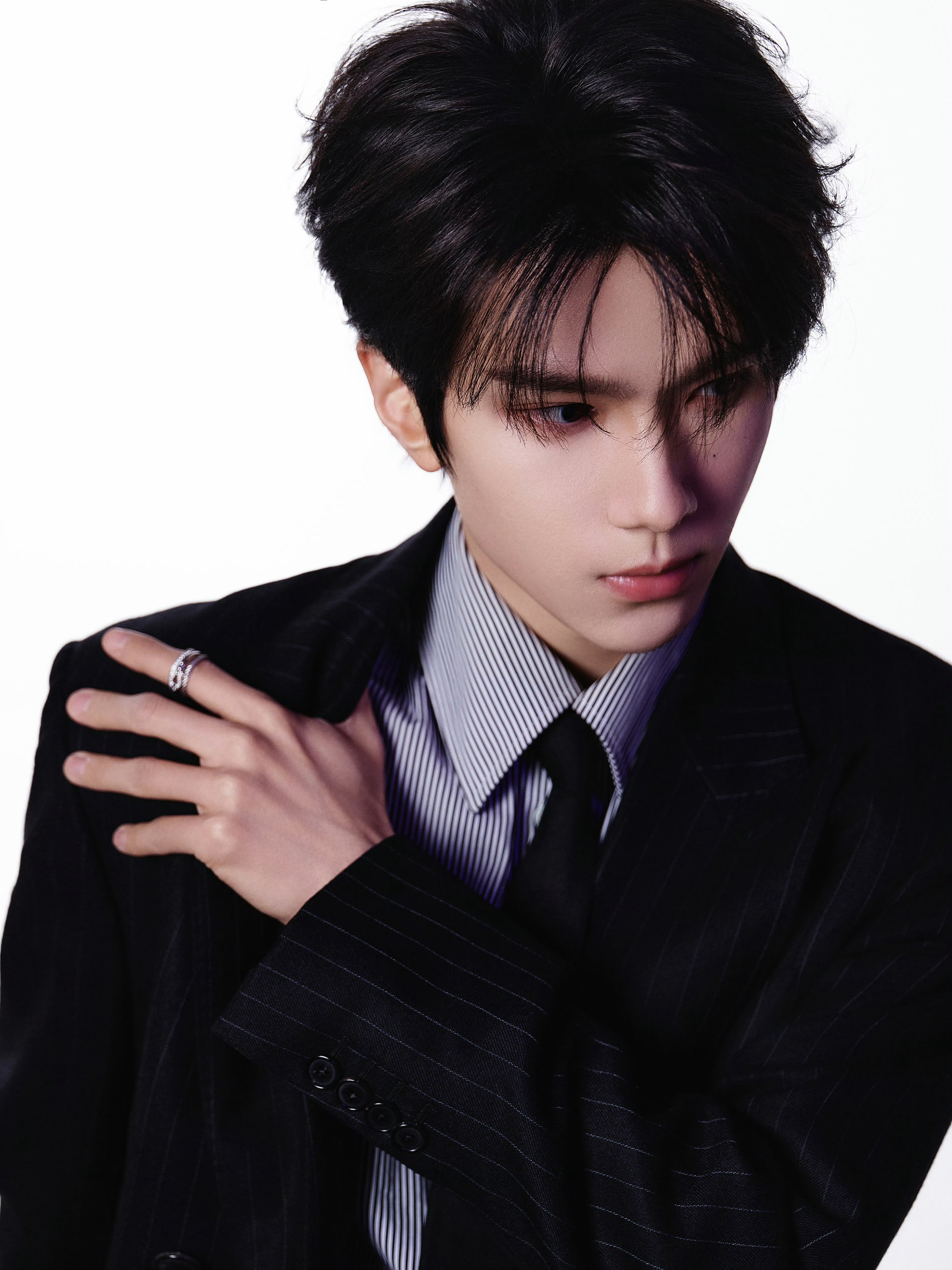 余承恩 yce余承恩天书黎明 yce余承恩顾天 跨越山海奔赴一场双向奔赴，你的坚