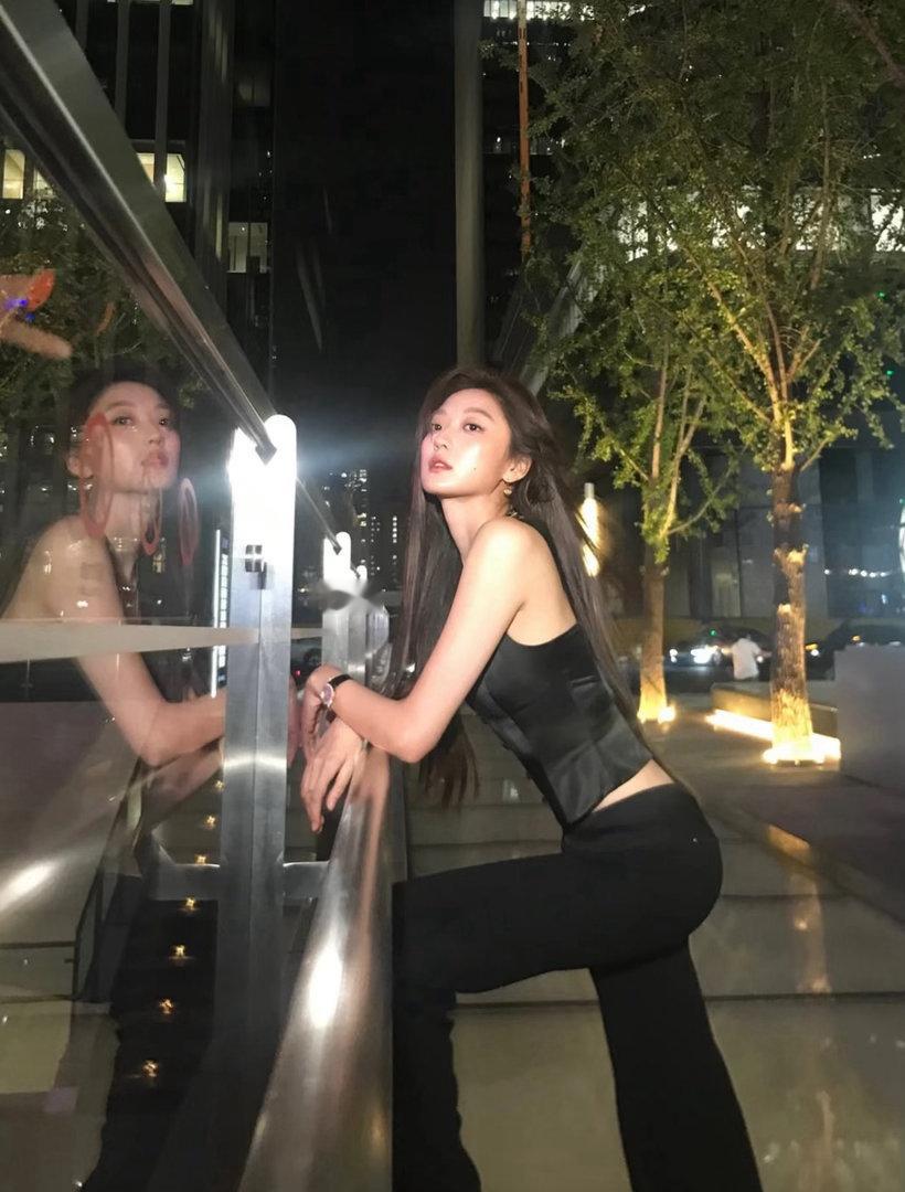 孙千拍摄Luke同款大片孙千Luke同款下班大片 继井柏然拍摄luke同款下班大