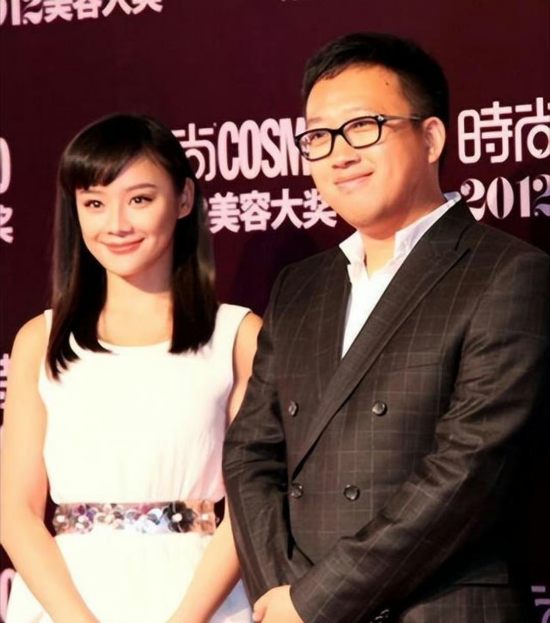 于正现在还捧袁姗姗吗？怎么一点消息都没了 ​​​