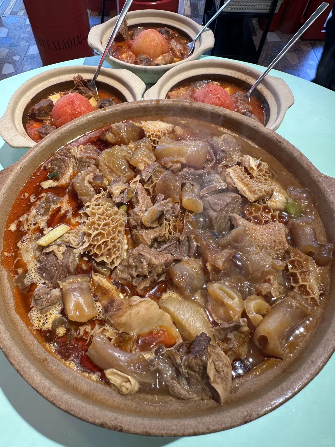 在北京！！！能让我每周坐28站地铁去吃的。。。