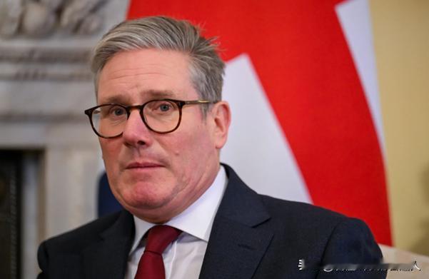 中美峰会结束不到几天，英国就放出消息：外交部长库珀预计6月访华，先北京见王毅，再