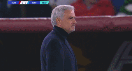 神色凝重的穆里尼奥才更有感觉！[灵光一闪][what]冷酷无情，让人生畏。