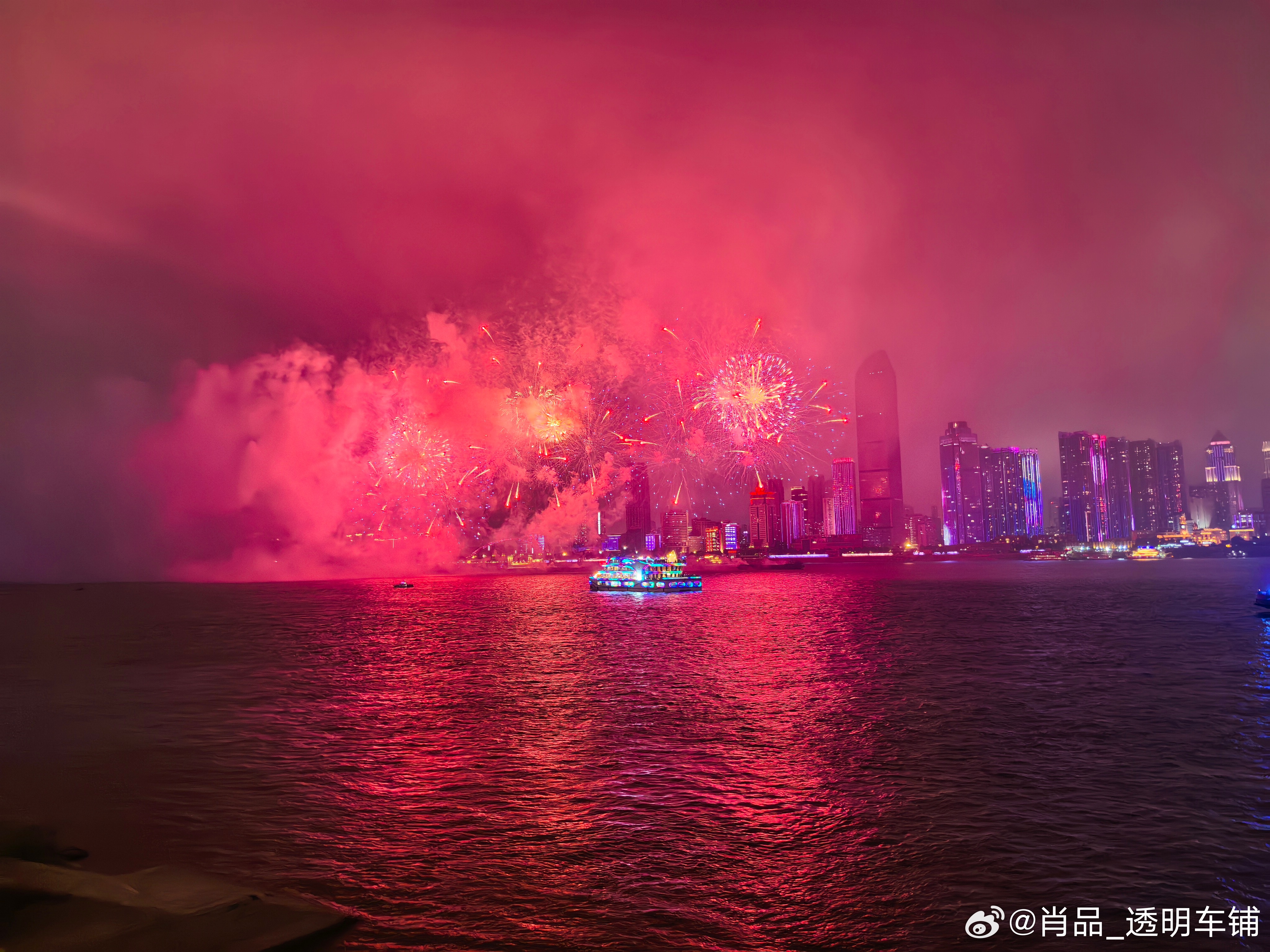 今天的武汉真美～ ​​​