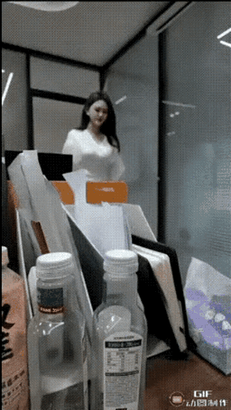 美女给我小纸条了，想知道什么内容吗？美女确实很聪明 因为小仙女🧚 你敢接待她吗