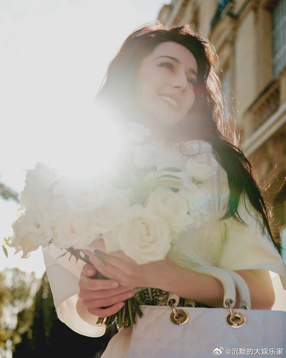 回来就好，最近几天刷到太多关于热巴滞.留和转机的帖子了。在如此慌乱和紧张的局面当