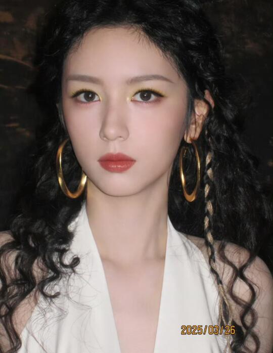CCD怼脸拍更是美无敌!还好是我担!太权威!